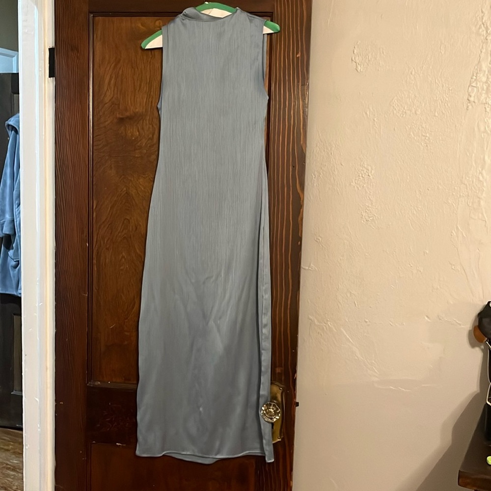 Long blue dress